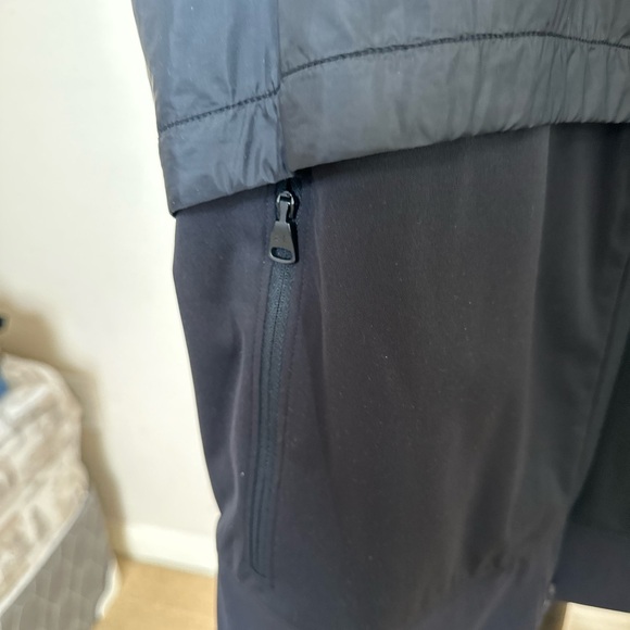 NEW WT UNDER ARMOUR COLDGEAR REACTOR RUN VEST BLACK SIZE LARGE SLEEVLESS - Picture 8 of 13